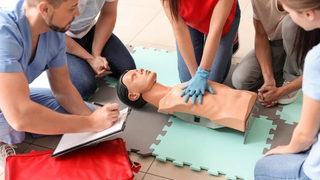 how to recertify your first aid cpr in mississauga