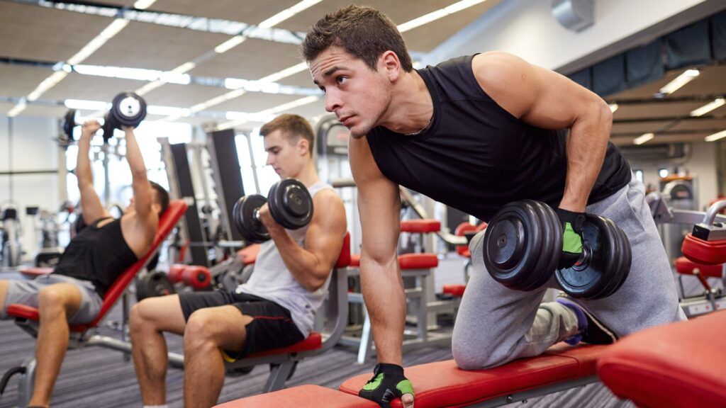 People training in a fitness centre